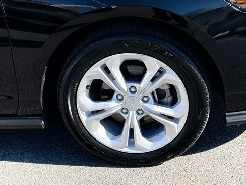 Used 2023 Honda Accord LX image 11