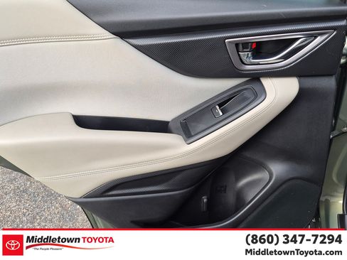 Used 2020 Subaru Forester Premium AWD/4WD image 26