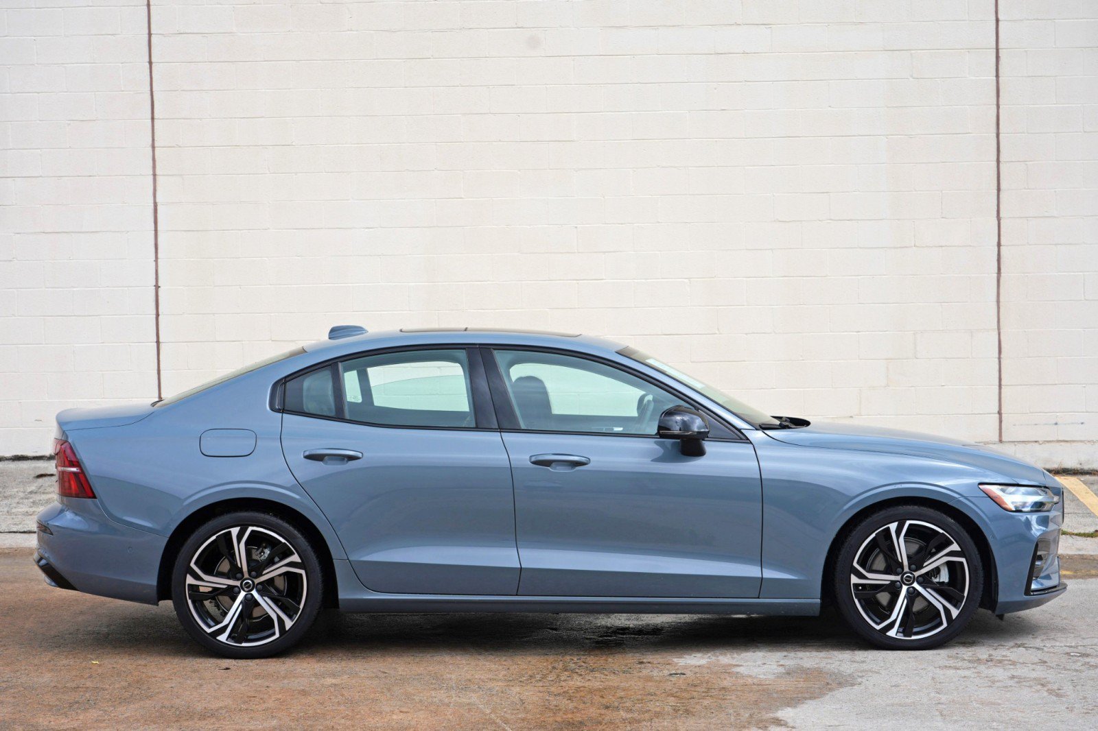 Used 2024 Volvo S60 B5 Plus AWD/4WD image 52