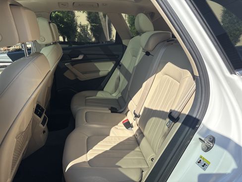 Used 2019 Audi Q5 2.0T Premium AWD/4WD image 31