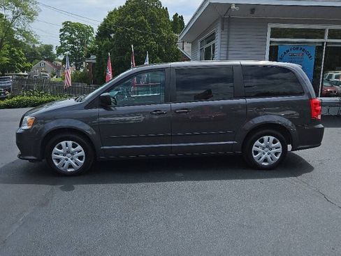 Used 2017 Dodge Grand Caravan SE w/ Power Window Group FWD image 7