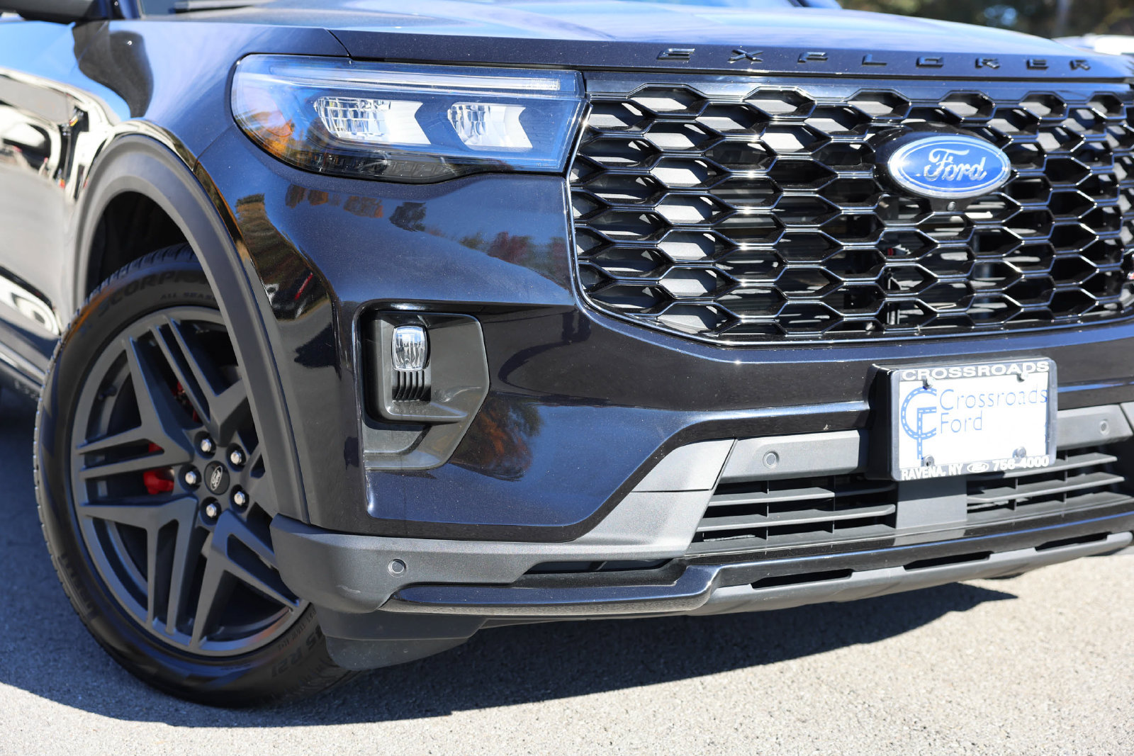 Used 2025 Ford Explorer ST w/ Sun And Sound Package AWD/4WD image 39