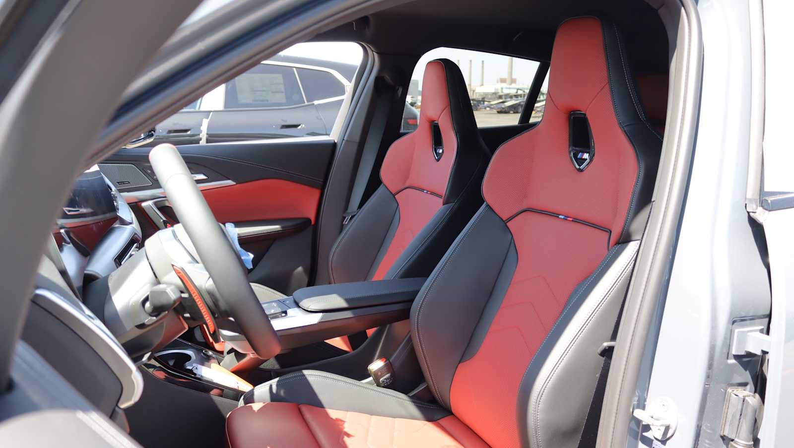 New 2026 BMW X2 M35i w/ Technology Package AWD/4WD image 3