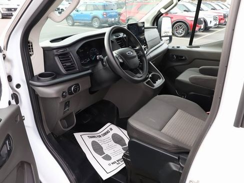 Used 2023 Ford Transit 350 XLT image 10