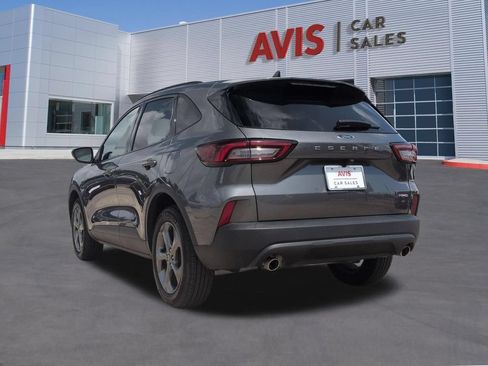 Used 2025 Ford Escape ST-Line AWD/4WD image 9
