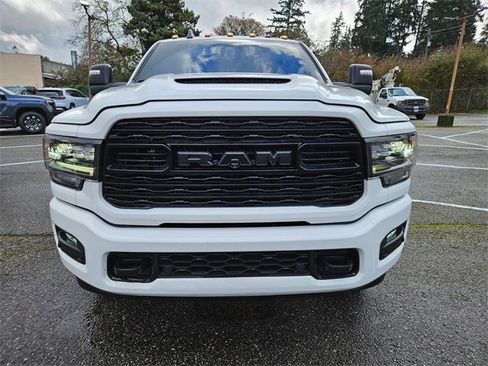 Used 2023 RAM 3500 Limited image 2