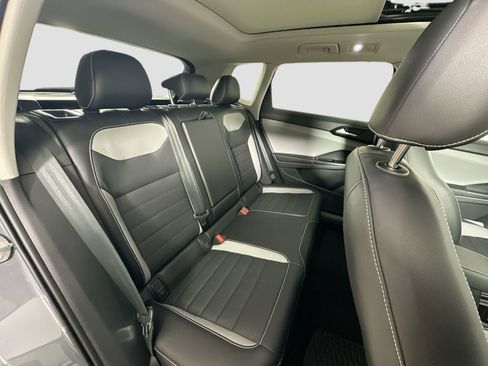 Certified 2023 Volkswagen Taos SEL image 28