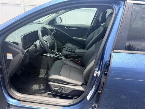 Used 2023 Kia Niro Wind w/ Wind Preserve Package FWD image 13