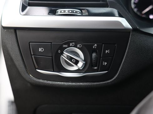 Used 2019 BMW X3 sDrive30i w/ Convenience Package RWD image 48