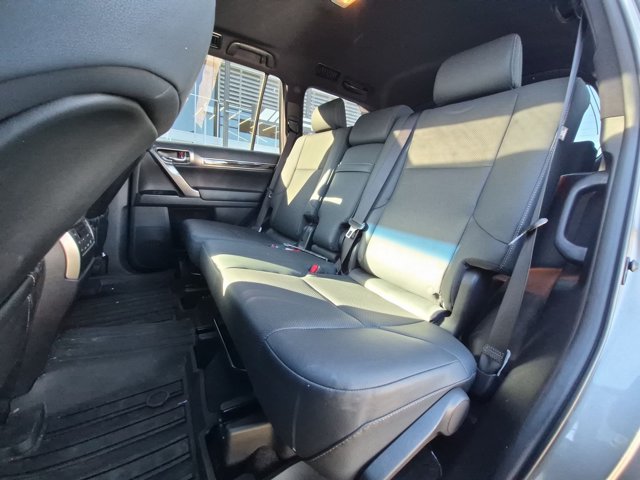 Used 2023 Lexus GX 460 Premium w/ Premium Package AWD/4WD image 19