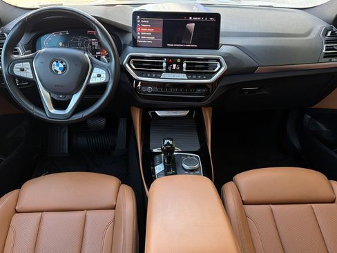 Used 2024 BMW X4 xDrive30i w/ Premium Package AWD/4WD image 12