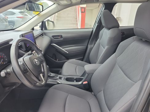Used 2023 Toyota Corolla Cross LE w/ Moonroof Package FWD image 22