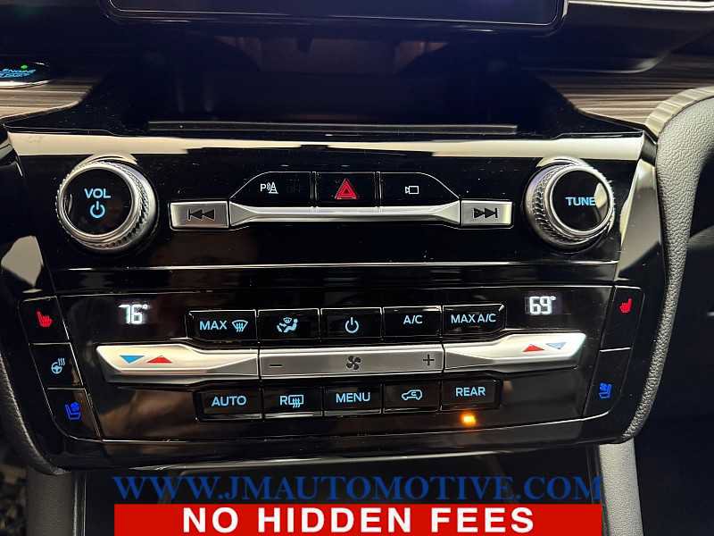 Used 2021 Ford Explorer Limited w/ Equipment Group 301A AWD/4WD image 36