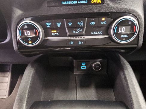Used 2021 Ford Escape SE FWD image 21
