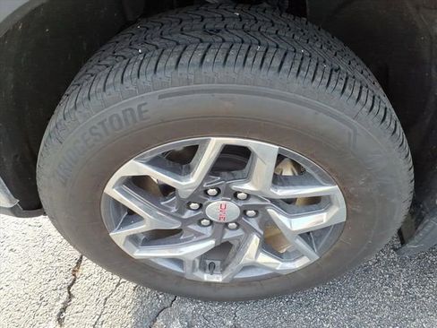 New 2026 GMC Sierra 1500 SLT w/ SLT Premium Plus Package image 13