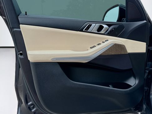 Used 2021 BMW X5 sDrive40i w/ Convenience Package image 23