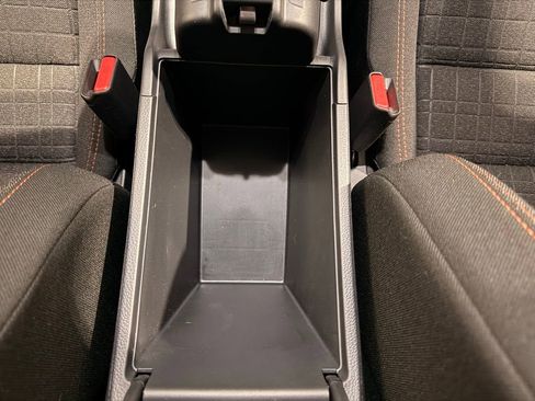 Used 2025 Honda HR-V Sport image 23