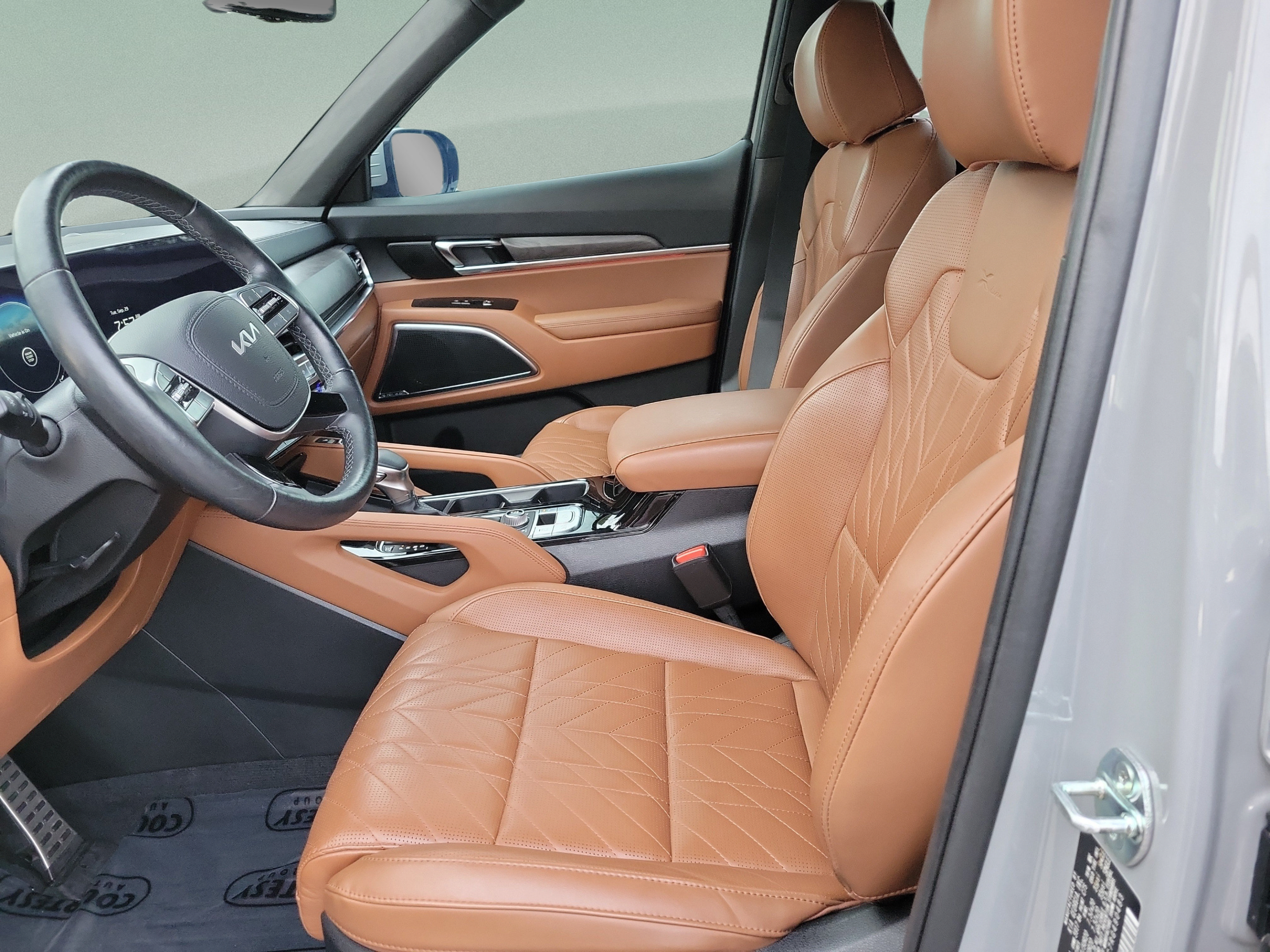 Certified 2024 Kia Telluride SX Prestige X-Line AWD/4WD image 16