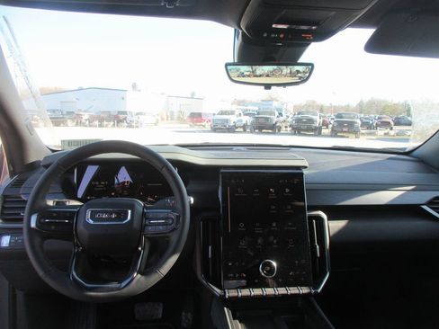 New 2026 GMC Acadia AT4 image 16