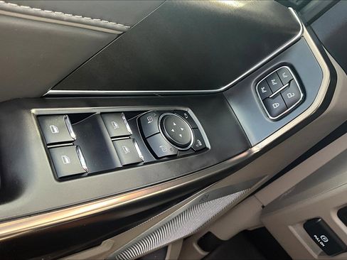 Used 2024 Ford F150 Platinum w/ Equipment Group 703A Plus image 34