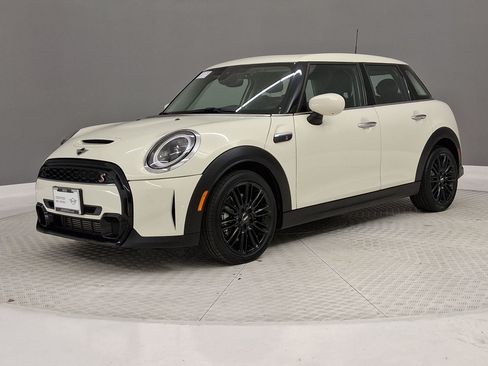 Certified 2023 MINI Cooper S FWD image 36