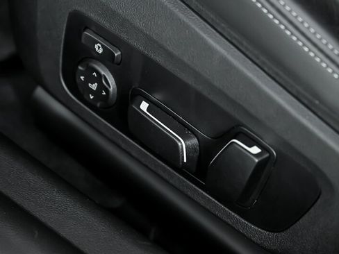 Used 2024 BMW M2 w/ M Driver's Package RWD image 22