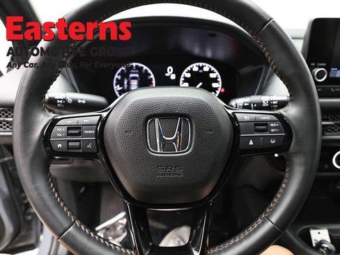 Used 2025 Honda HR-V Sport image 10