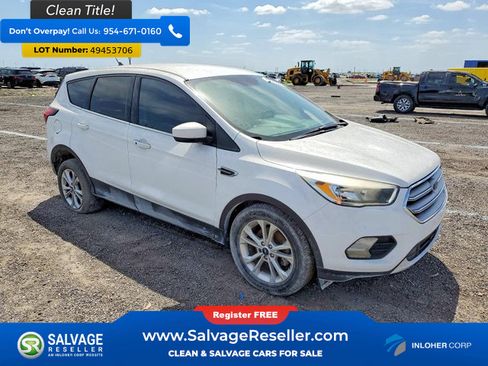 Used 2019 Ford Escape SE image 5