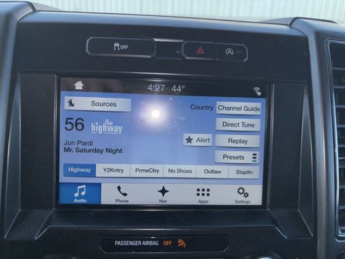 Used 2017 Ford F150 XLT w/ Equipment Group 302A Luxury image 20