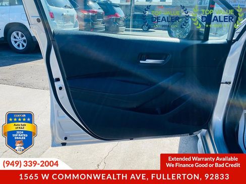 Used 2020 Toyota Corolla LE image 25