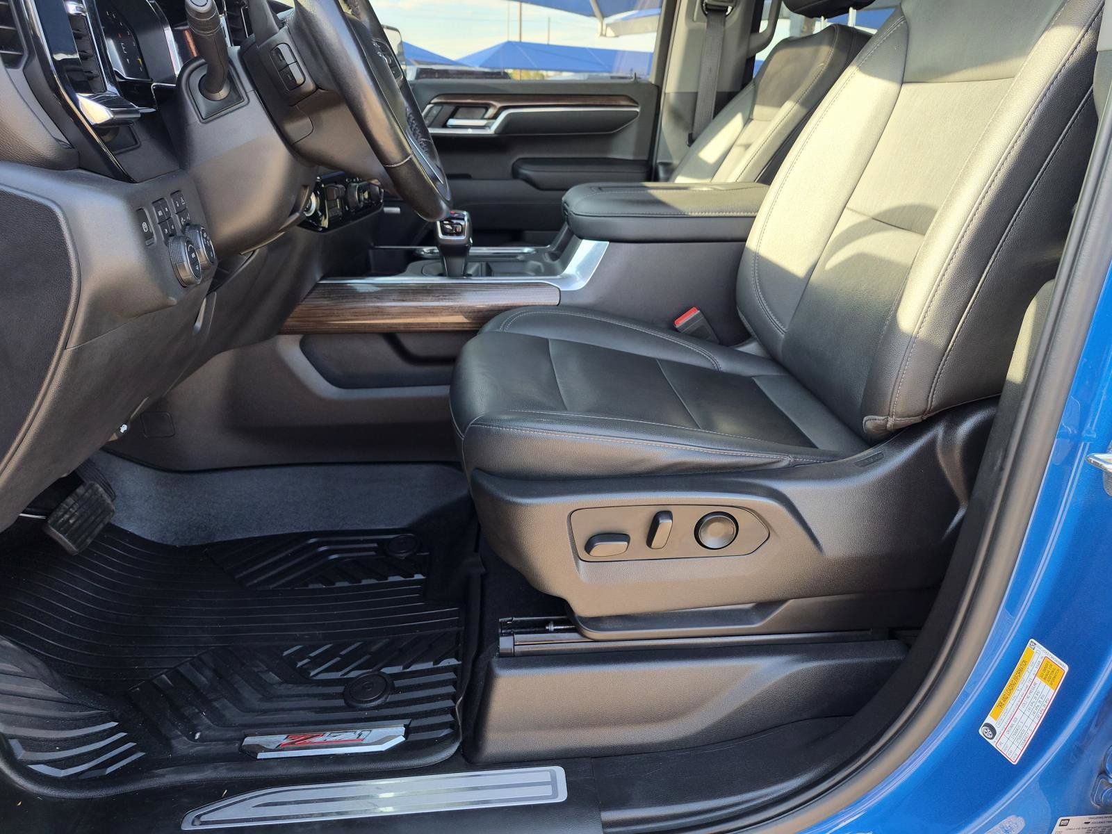 Used 2022 Chevrolet Silverado 1500 RST AWD/4WD image 18
