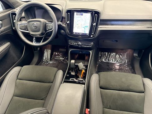 Used 2023 Volvo XC40 Recharge Plus w/ Protection Package Premier image 14