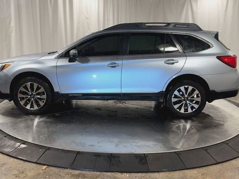 Used 2016 Subaru Outback 3.6R Limited image 7