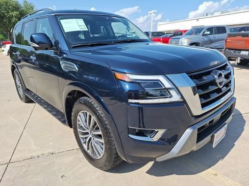 Used 2023 Nissan Armada SL RWD image 8