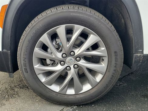 Used 2026 Buick Enclave Preferred image 33