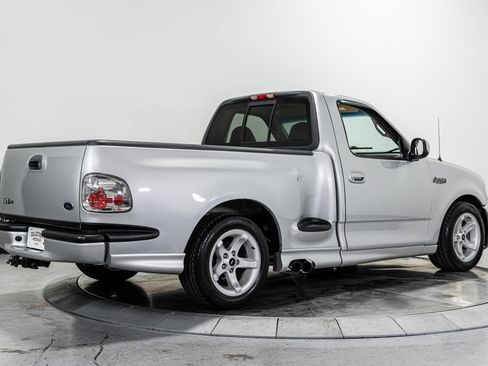 Used 2000 Ford F150 Lightning image 18