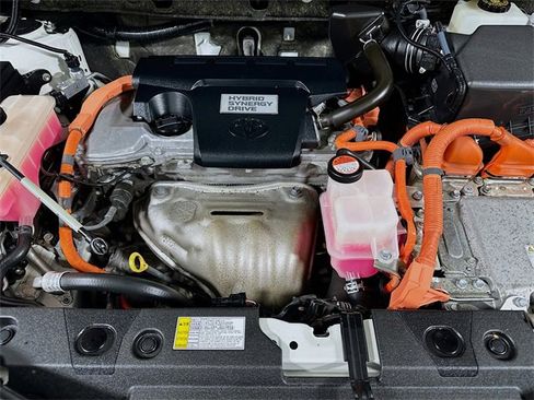 Used 2016 Toyota RAV4 Limited image 23