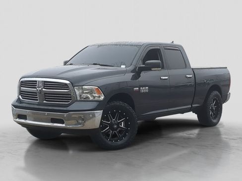 Used 2017 RAM 1500 Big Horn image 1