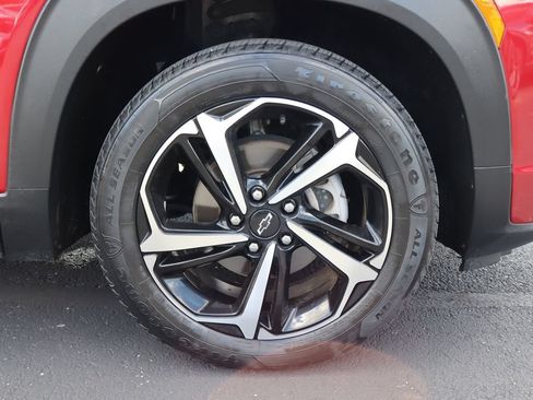 Used 2021 Chevrolet TrailBlazer RS w/ Convenience Package FWD image 13