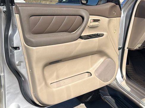Used 1999 Toyota Land Cruiser image 9