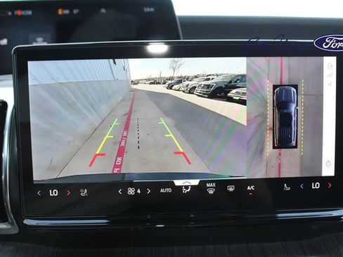 New 2026 Ford Expedition Platinum w/ Platinum Ultimate Package image 16