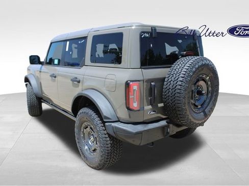New 2025 Ford Bronco Badlands image 4