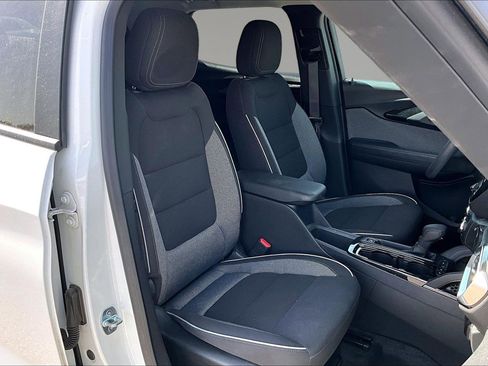 Certified 2023 Chevrolet TrailBlazer LT w/ Convenience Package FWD image 27
