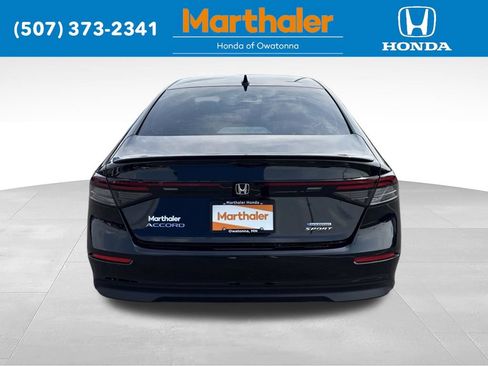 Used 2025 Honda Accord Sport image 4