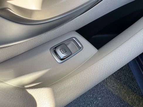 Used 2019 Mercedes-Benz E 300 4MATIC w/ Premium 1 Package image 49