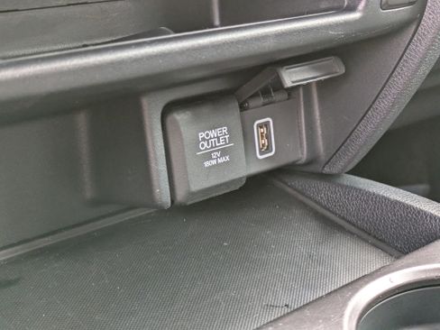 Used 2022 Honda Pilot EX-L image 32