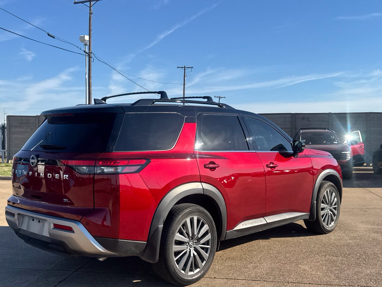 Certified 2024 Nissan Pathfinder SL w/ SL Premium Package FWD image 25