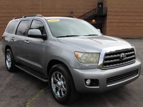 Used 2008 Toyota Sequoia SR5 AWD/4WD image 1