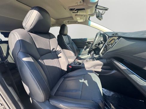 Used 2022 Subaru Outback Limited image 18