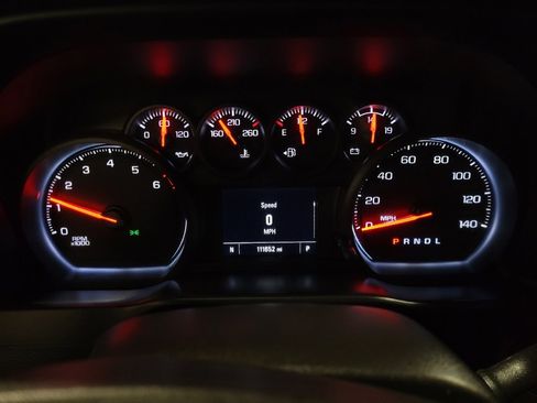 Used 2020 Chevrolet Silverado 1500 Custom w/ Custom Value Package RWD image 23